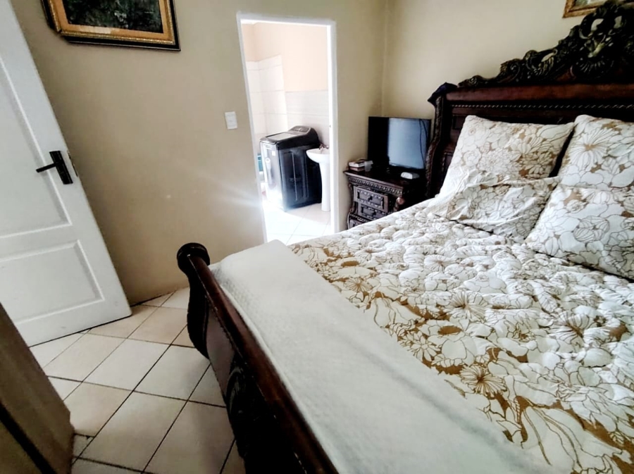 3 Bedroom Property for Sale in Amalinda Eastern Cape